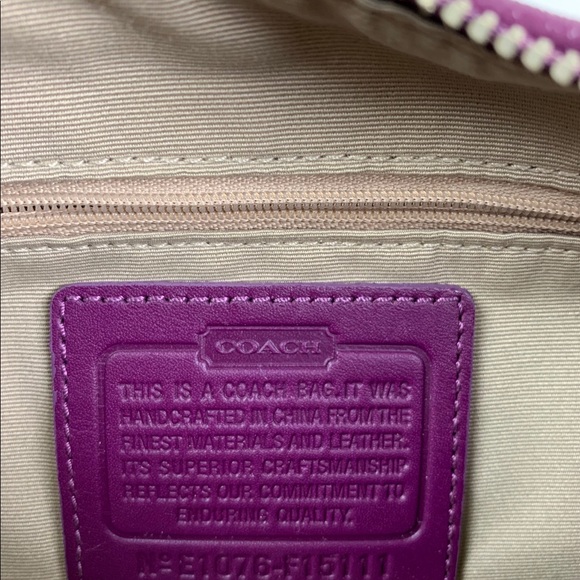 Coach Handbag crossbody signature “C” pattern - Picture 7 of 7